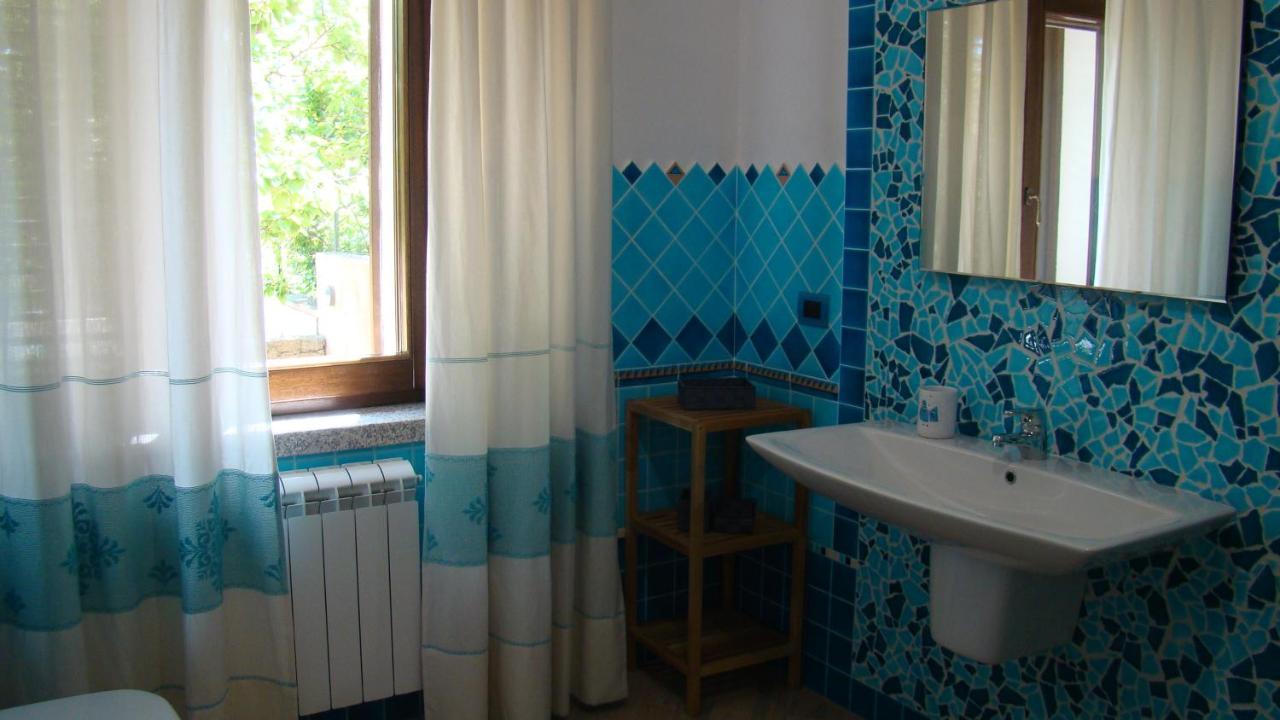 Bella Casa Con Giardino A 10 Minuti Dal Mare Leilighet Aglientu Eksteriør bilde